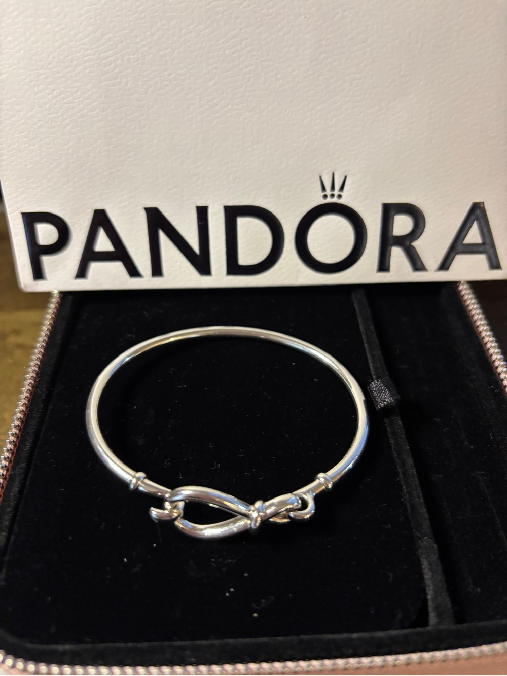 Pandora Silver Infinity Knot Bangle in Silver Tone